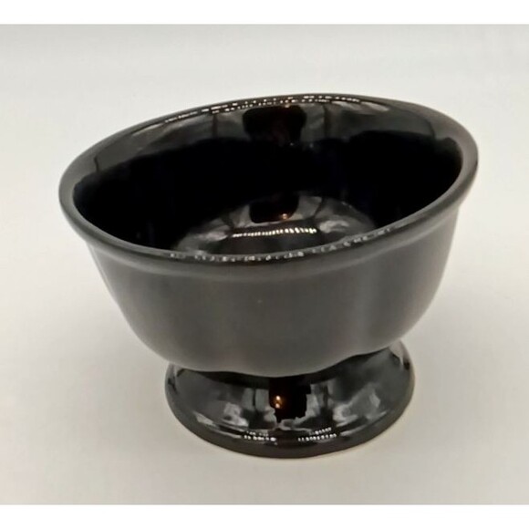 Black Ceramic 6" Footed Serving Bowl Ribbed Pattern - Picture 4 of 6